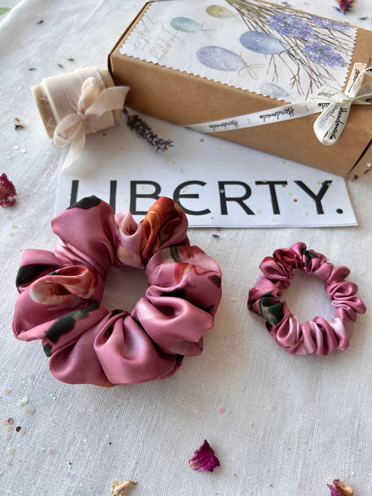 Liberty Aphrodite’s Love Silk Twill scrunchie set goddess of Love and Beauty